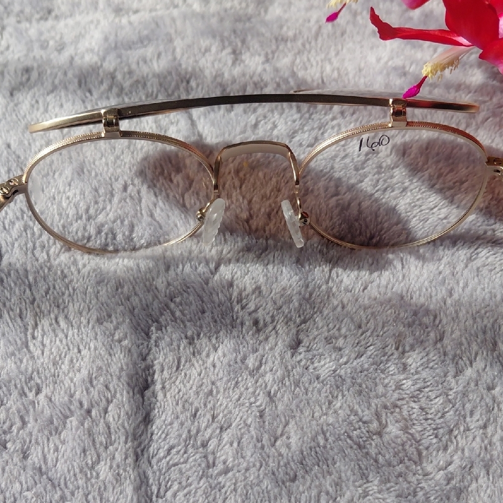 Gold Rimless Sunglasses - Picture 10 of 12